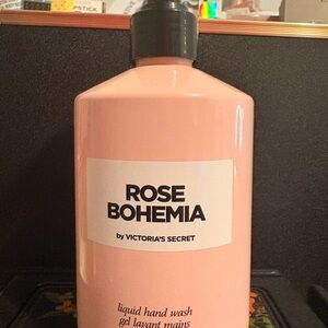 PINK Victoria's Secret Rose Bohemia Pink Liquid Hand Wash